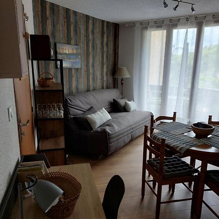 Appartement En Residence Proche Du Plan D'Eau Embrun Exterior photo